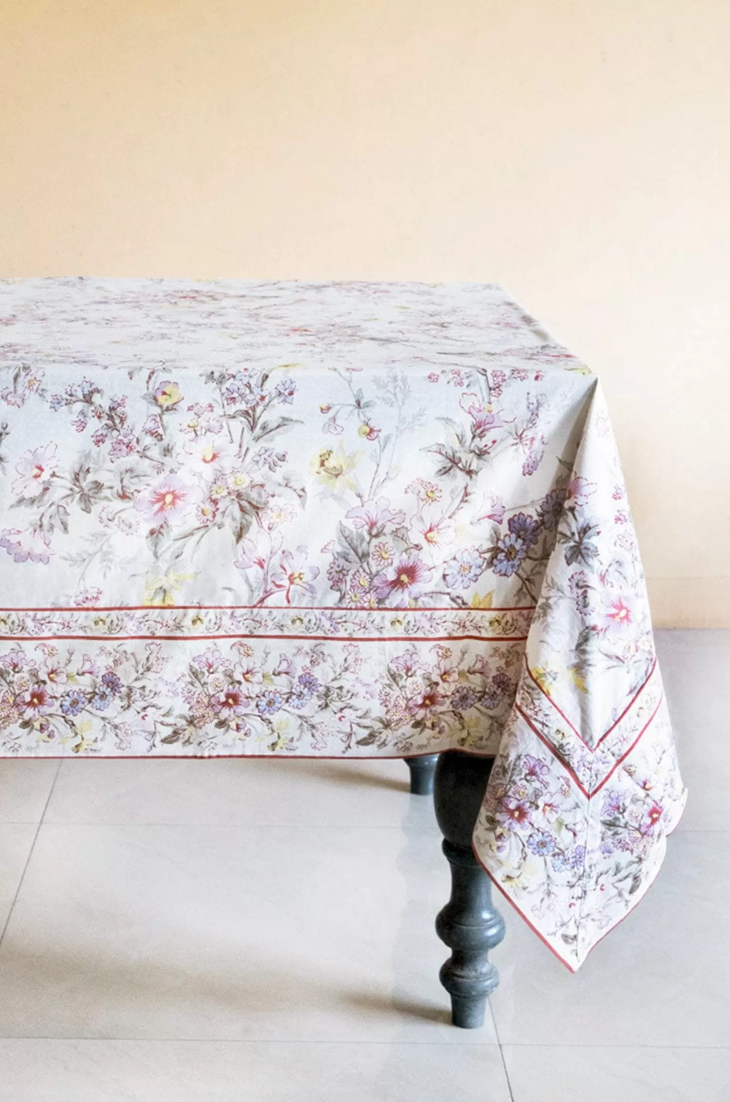 April Cornell Table Linen & Accessories^ Graceful Garden Antique Breakfast Cloth - 4 Seater