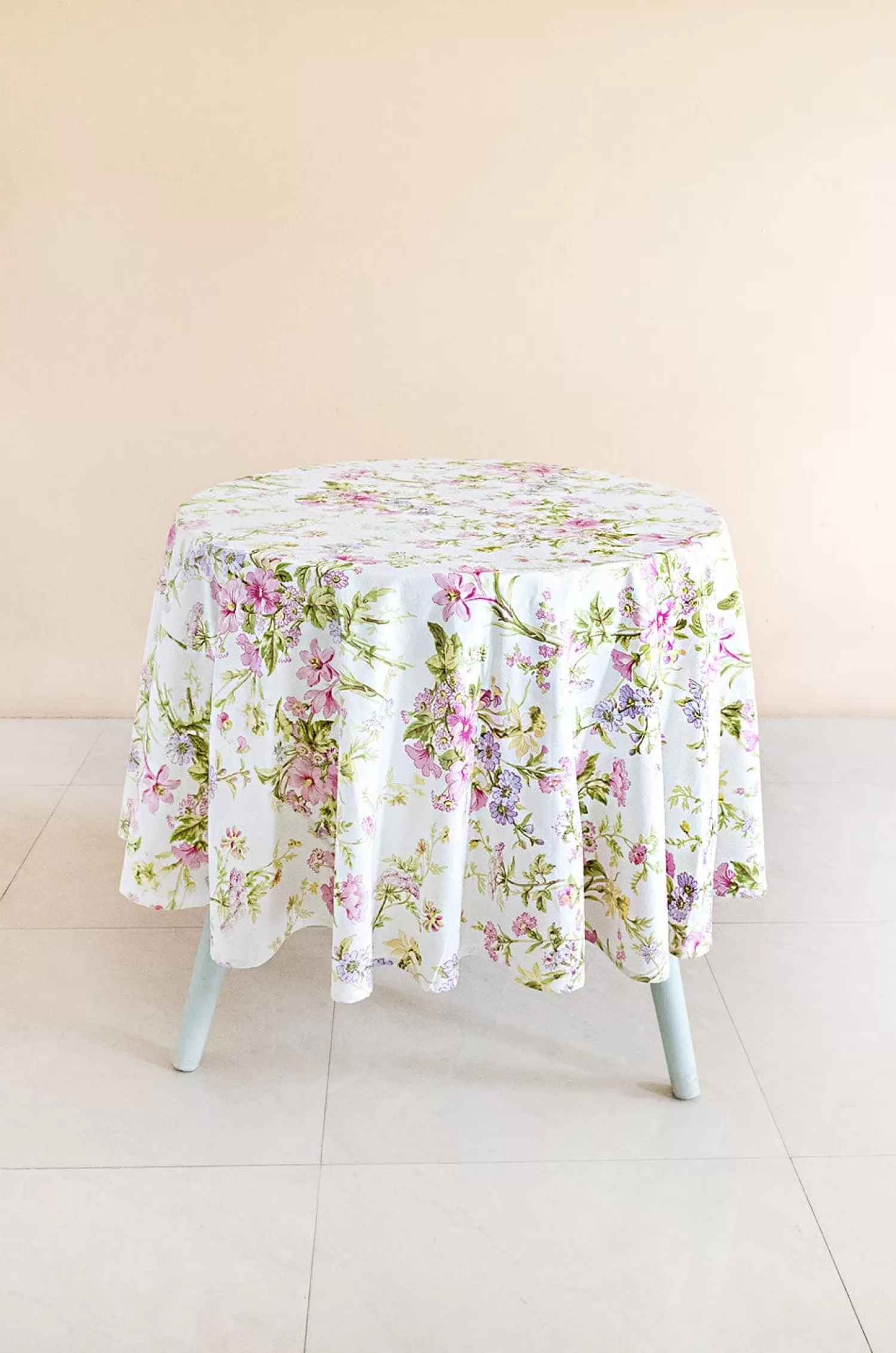 April Cornell Table Linen & Accessories^ Graceful Garden Ecru 70" Round Cloth - 6 Seater