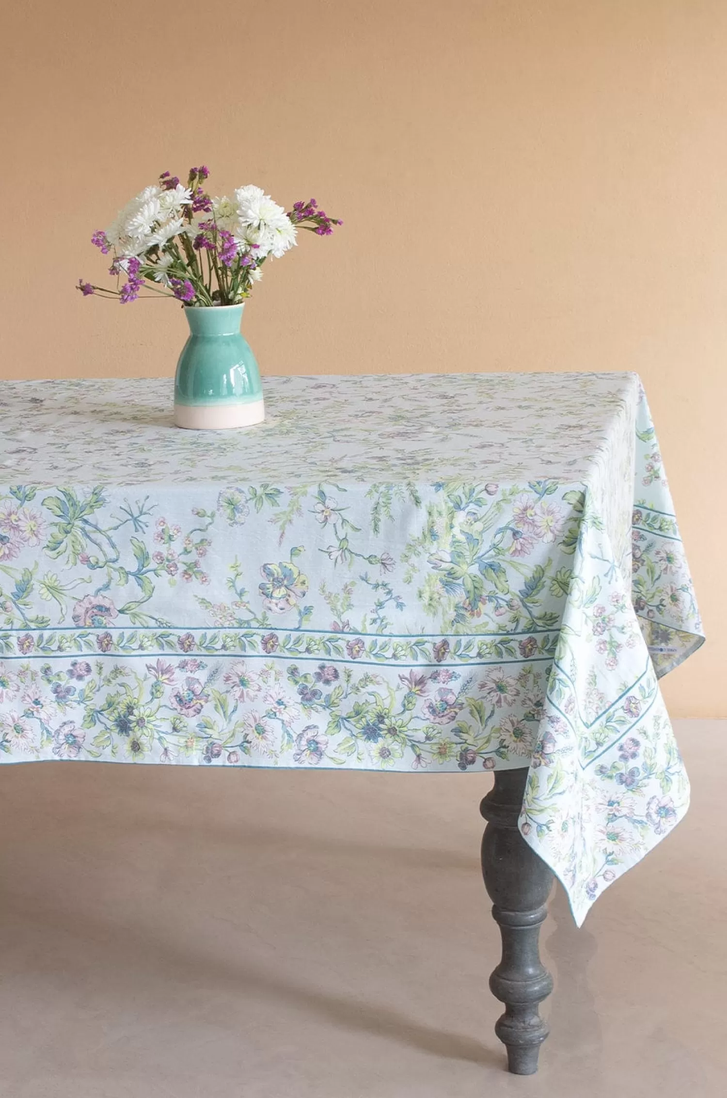 April Cornell Table Linen & Accessories^ Meadow Mist Dining Cloth- 6 Seater