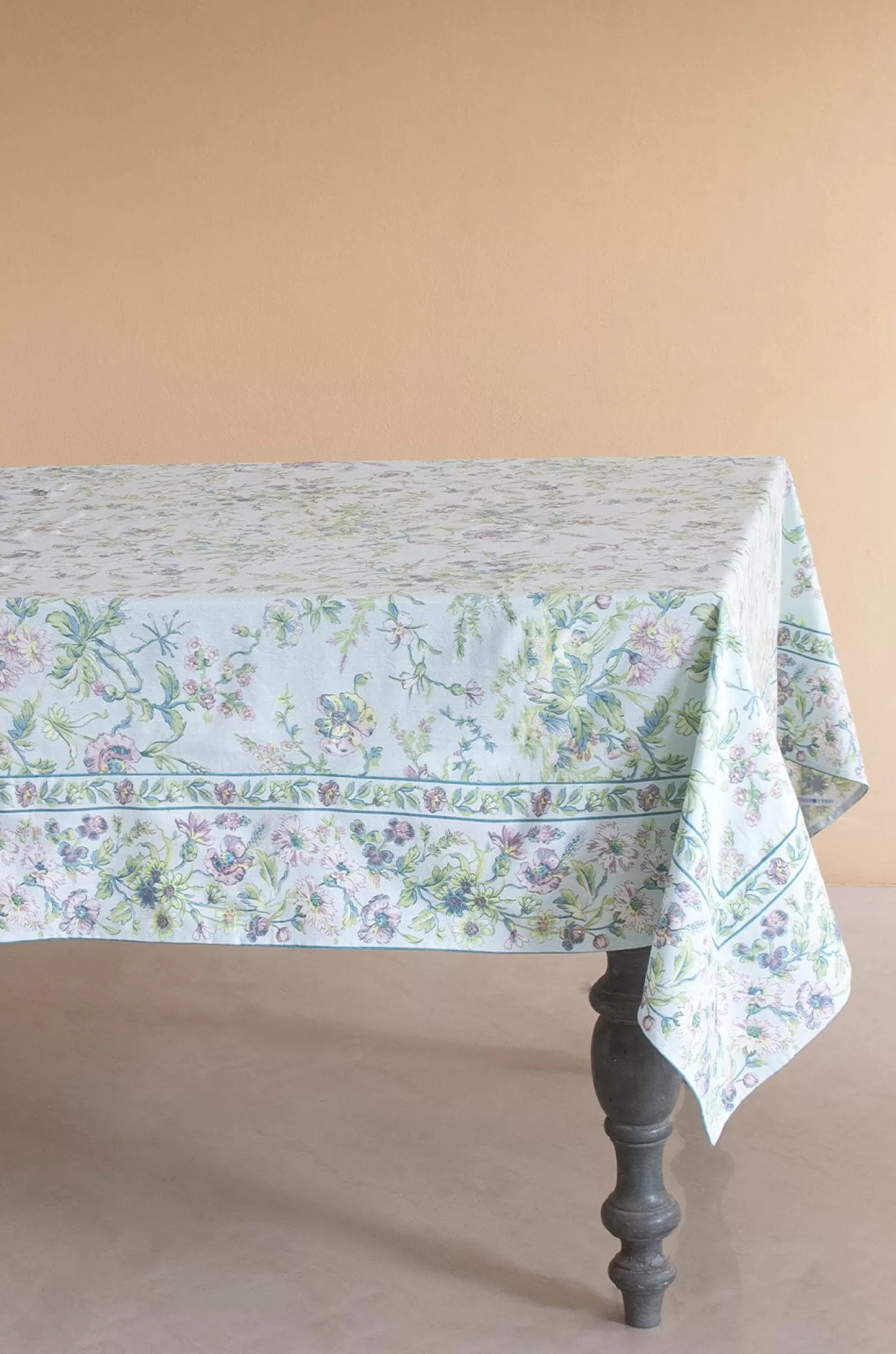April Cornell Table Linen & Accessories^ Meadow Mist Dining Cloth- 6 Seater