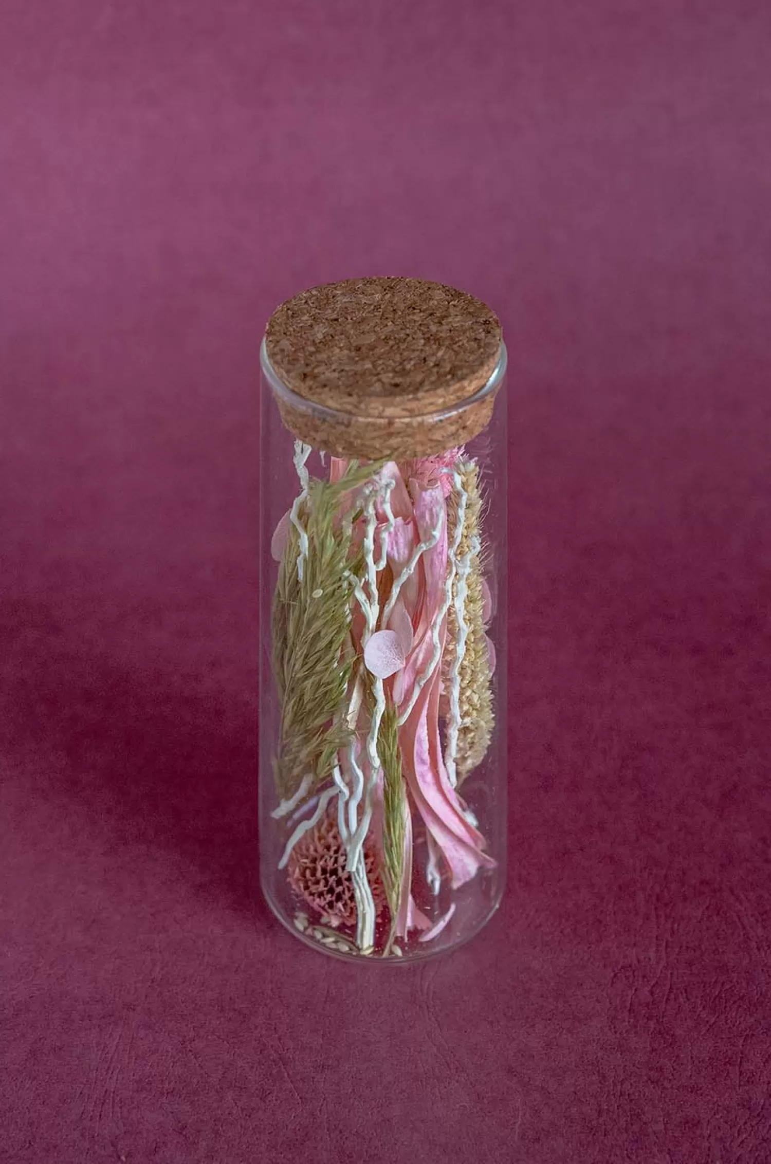 Nature's Mania Bath^Aurora Natural Dried Flowers In Glass Tube With Cork Lid