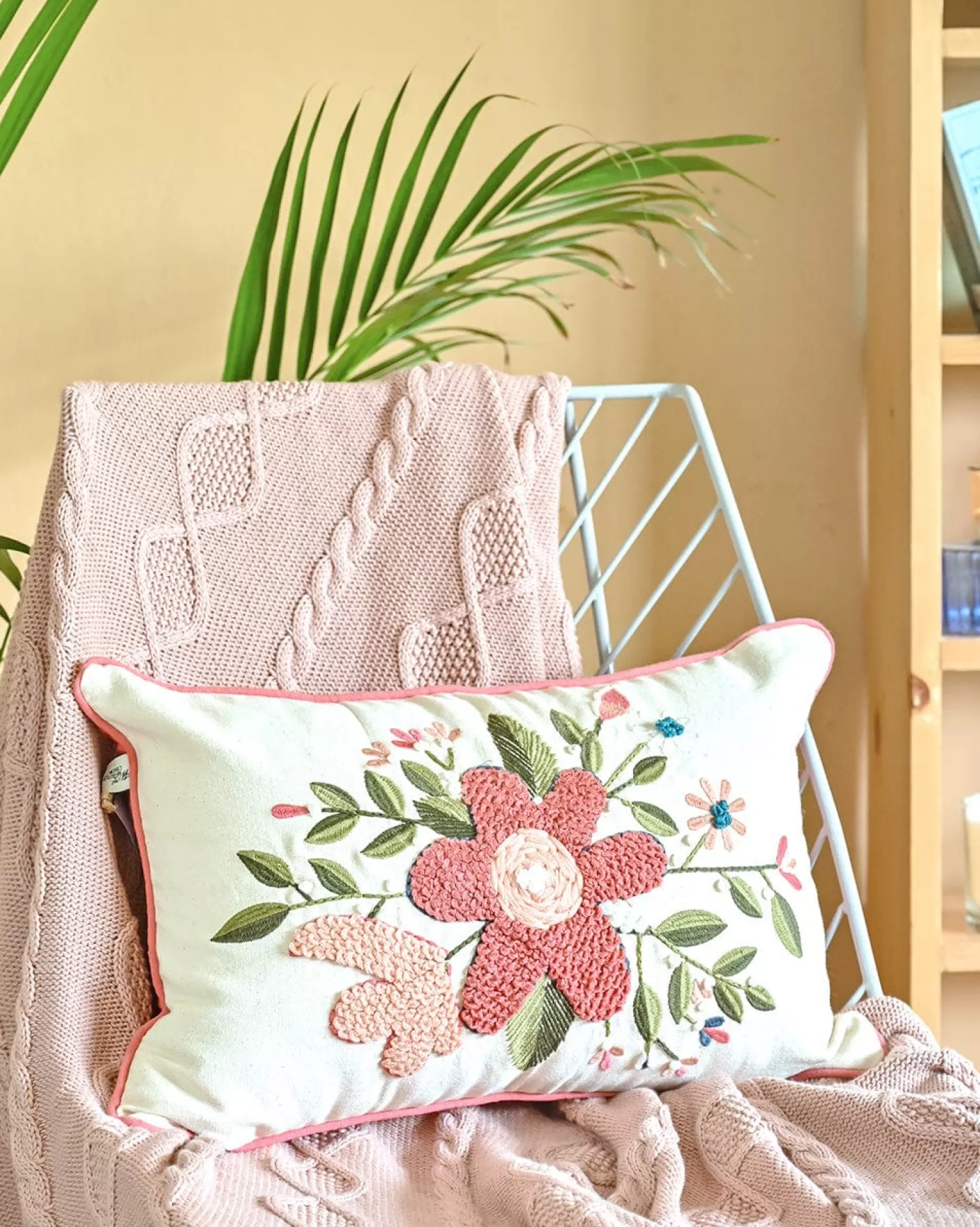 Vanshika Cushion Covers^Bouquet Cushion Cover - Tres Jolie Collection