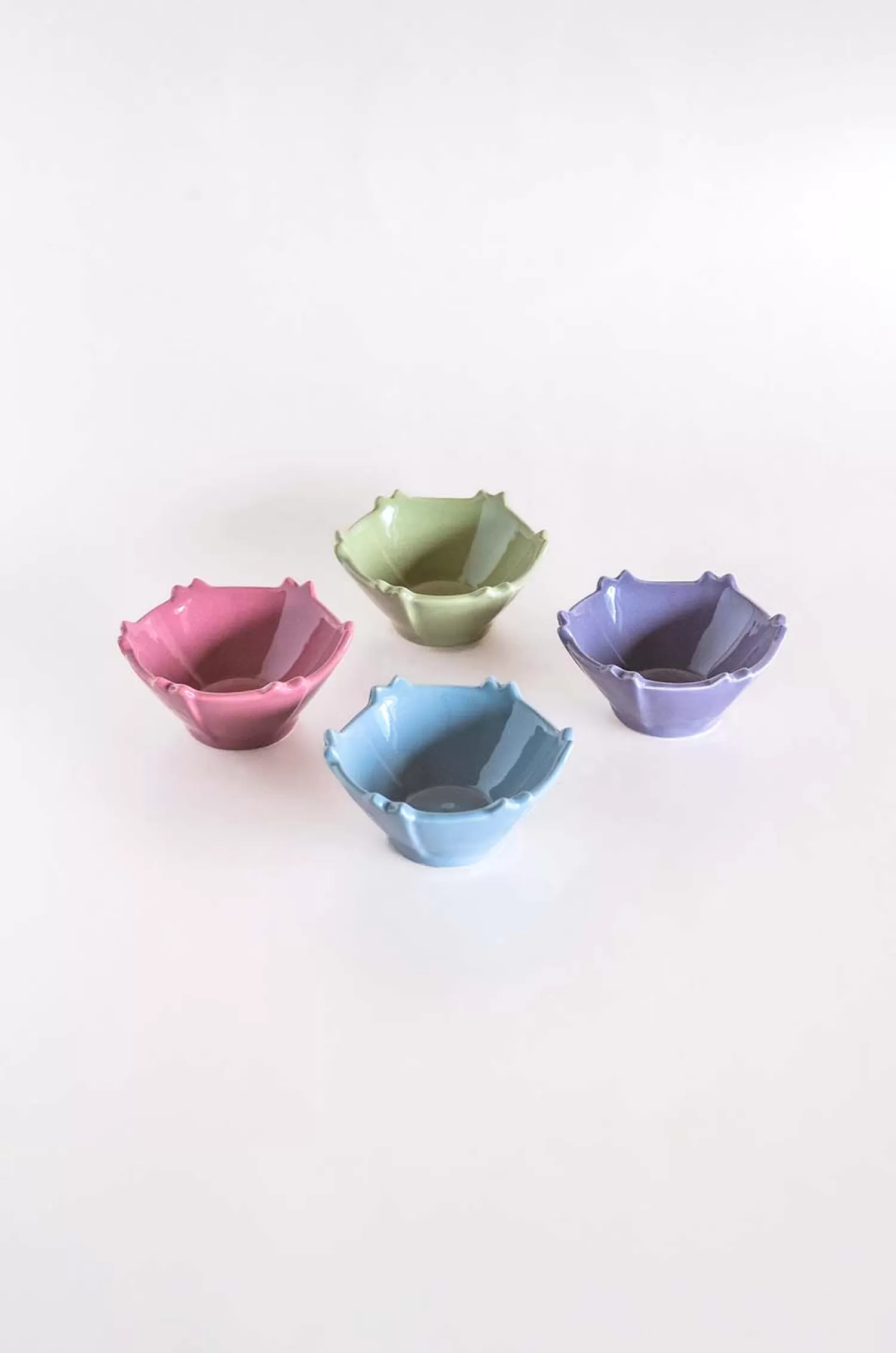 Hollyhock Bowls^Clover Leaf Dip Bowl - Set Of 4