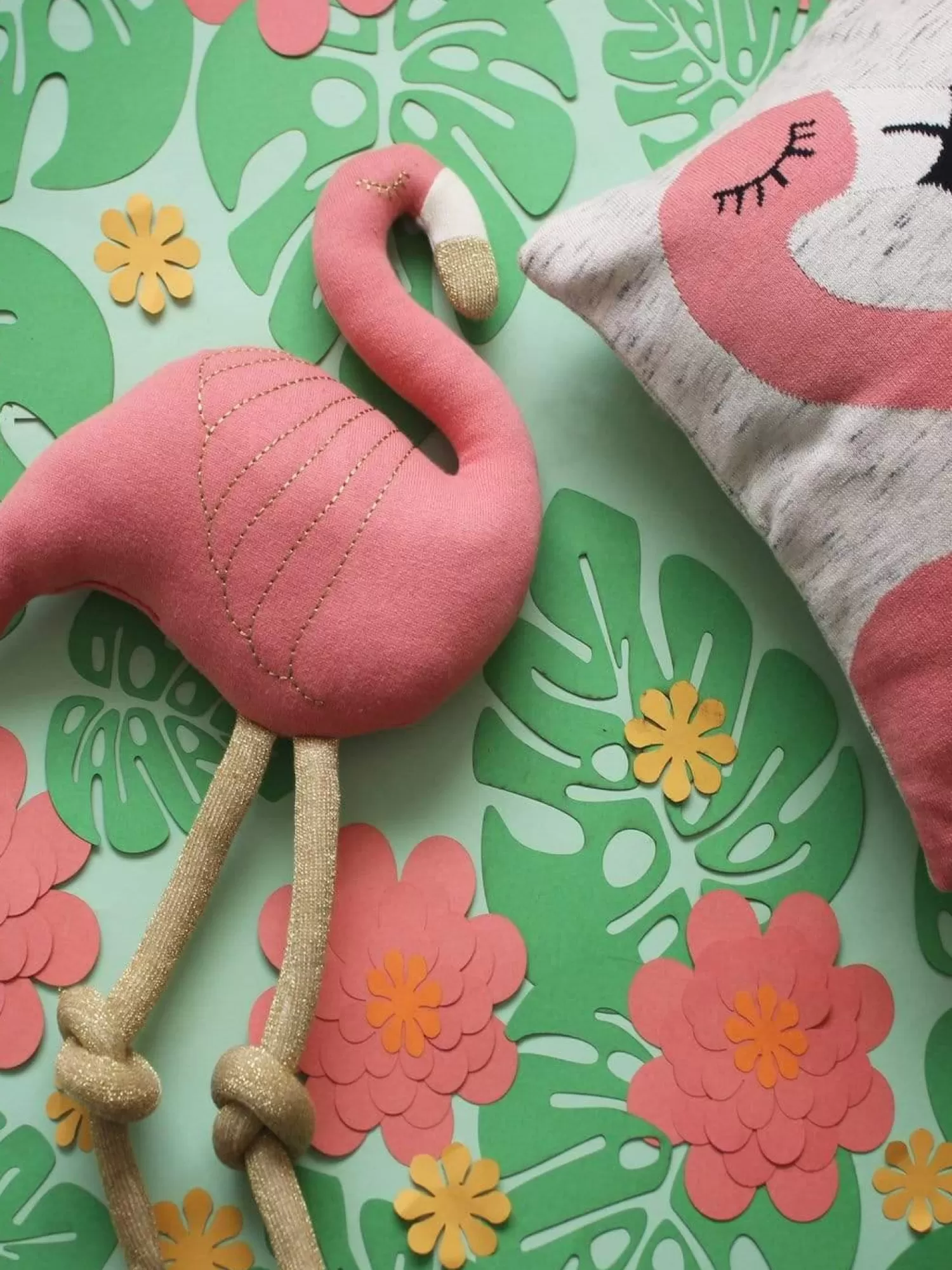 Universal Cushion Covers^Flamingo Knitted Cotton Cushion Cover