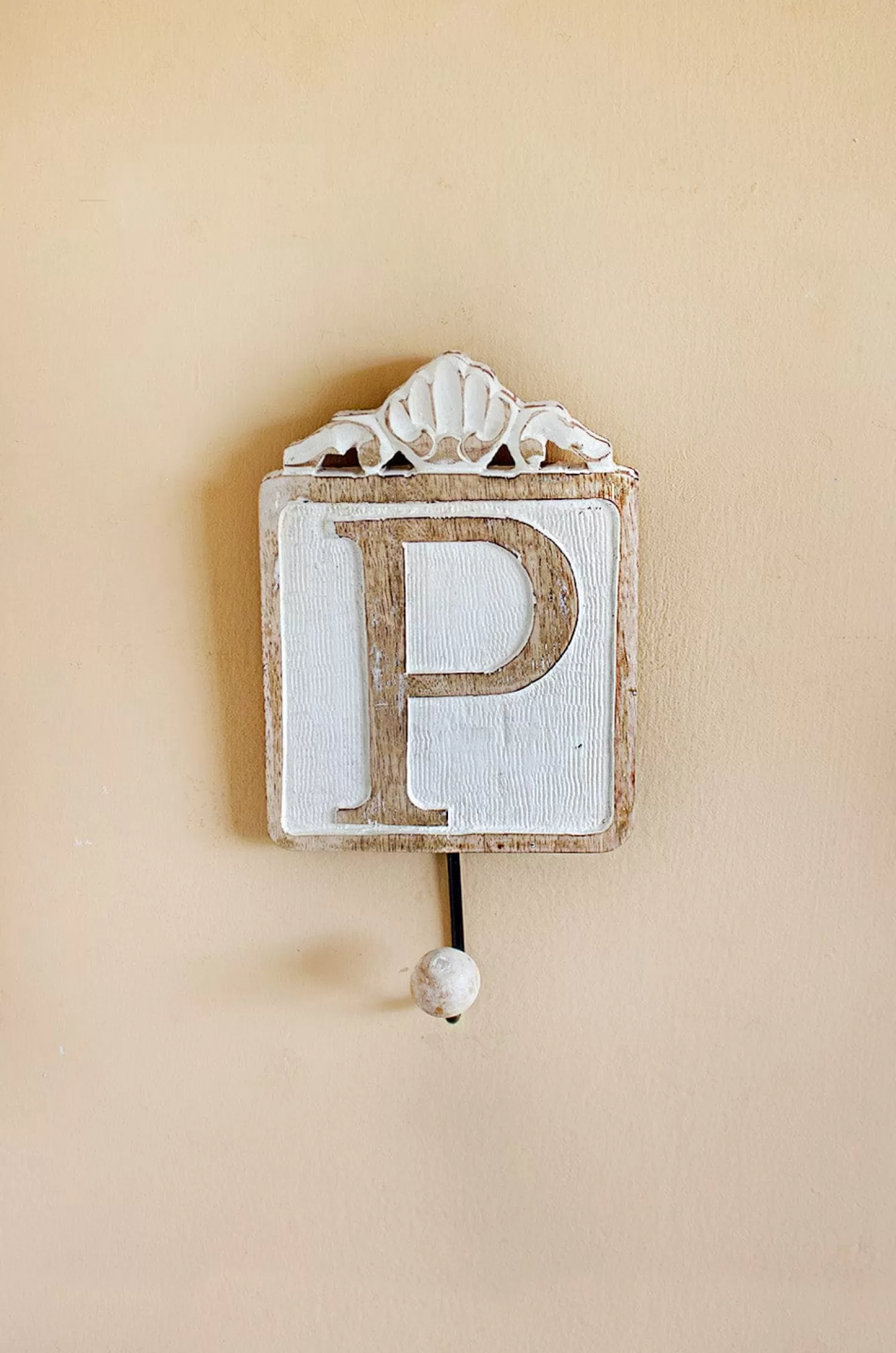 Shining Wall Decor^Letter Wall Hook / P