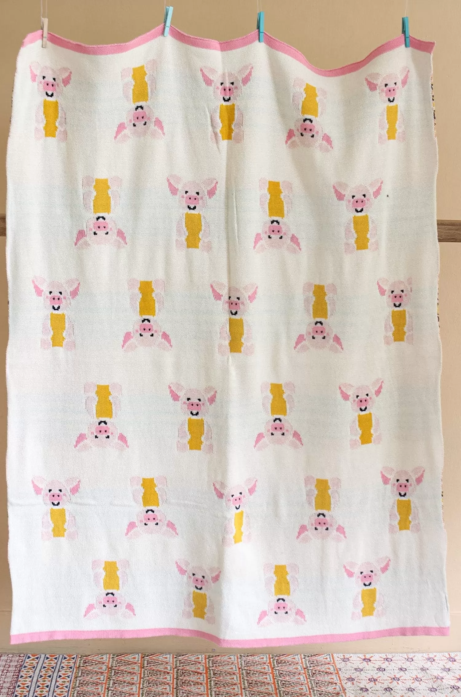 Universal Kids^Miss Piglet Knitted Cotton Baby Blanket