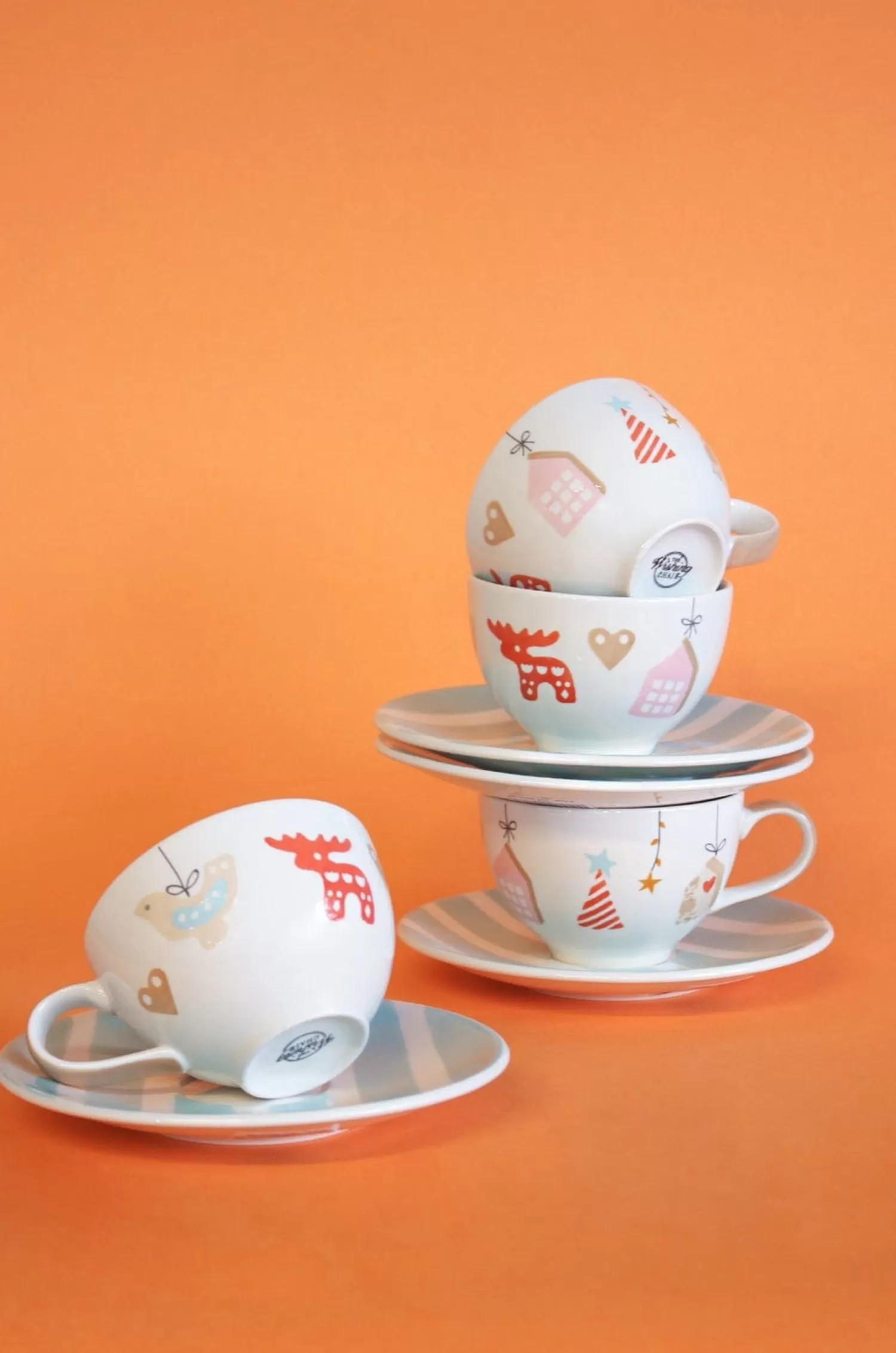Indra Ceramics Twc Tea^Peaches And Cream Handpainted Ceramic Teacups & Saucers - Set Of 4