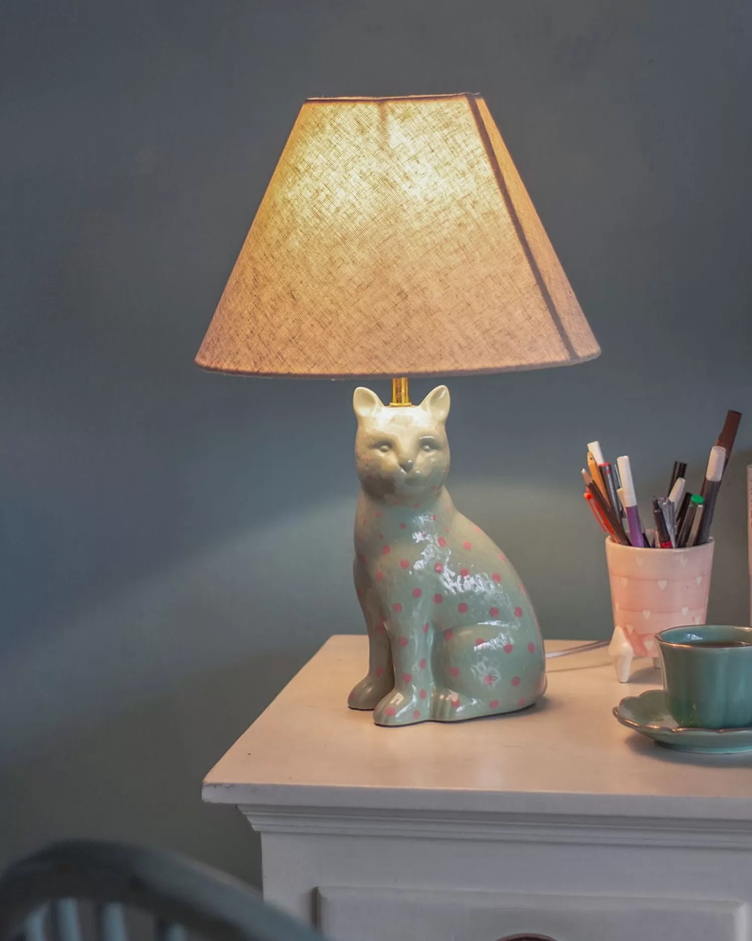 * Lighting^So Fierce Panther Lamp - Green With Pink Dots