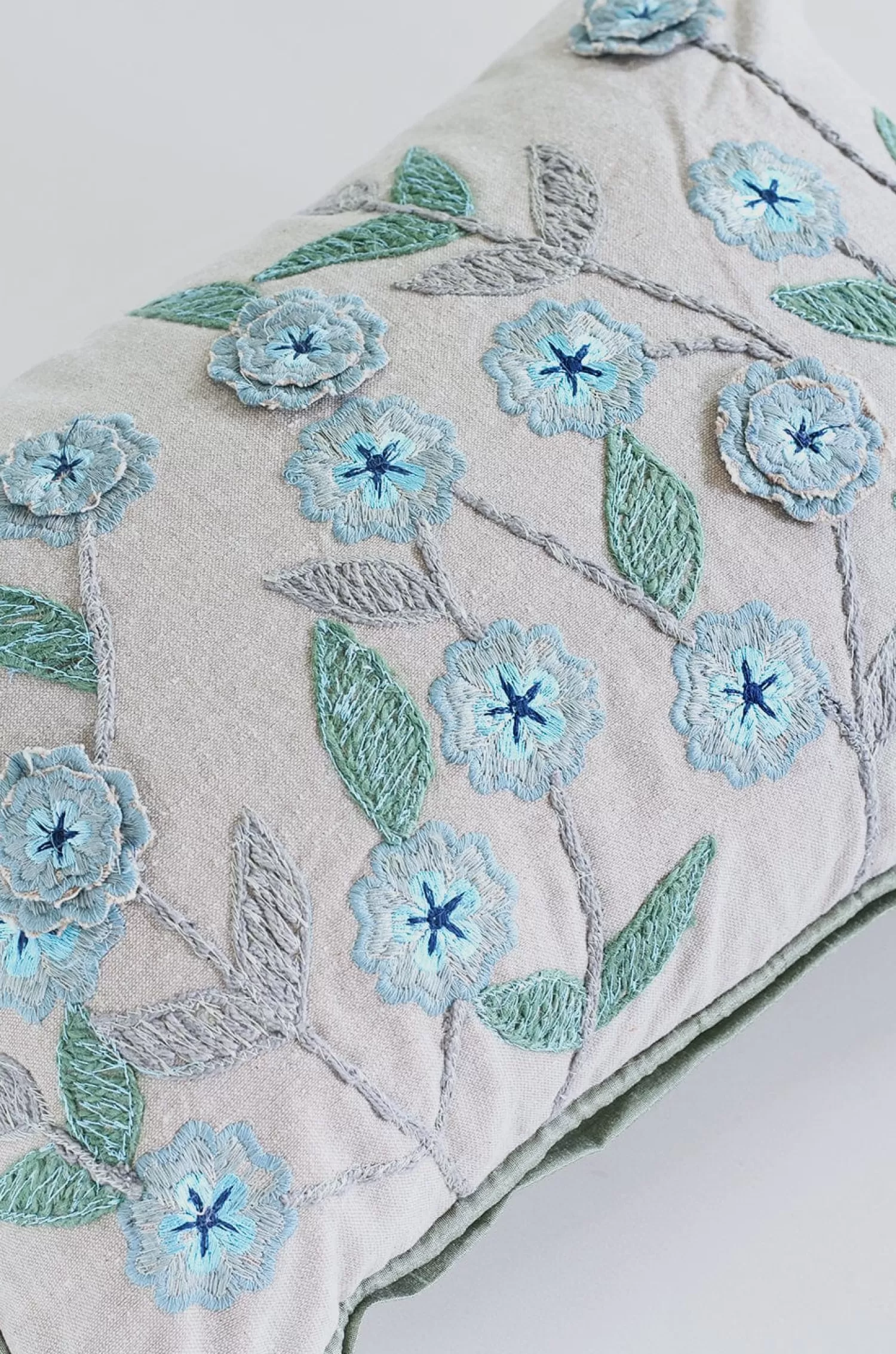 Vivsun Cushion Covers^Sweet Stems Embroidered Cushion Cover