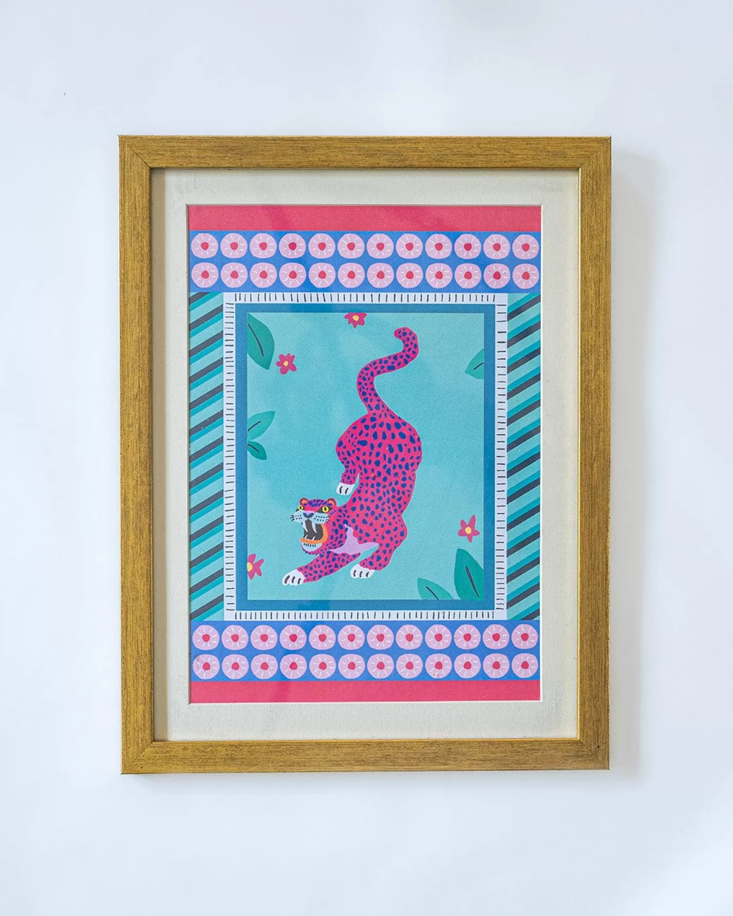 * Wall Decor^Tiger With Wooden Framing